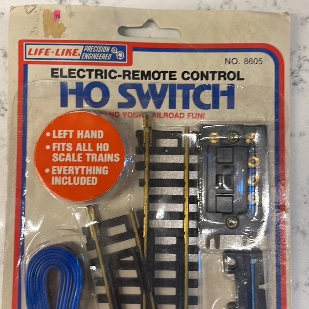 VINTAGE HO TRAIN 
